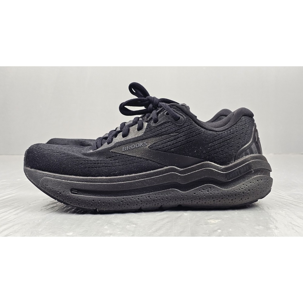 Brooks Ghost Max 2 Running Shoes Womens 9.5(B) Black Athletic Comfort Shoes